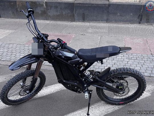 Twierdził, że to rower i jechał po ścieżce. Policjanci wyprowadzili go z błędu