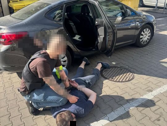 Miał aż pięć lat do odsiadki. Poszukiwany 26-latek wpadł, bo urządził awanturę domową