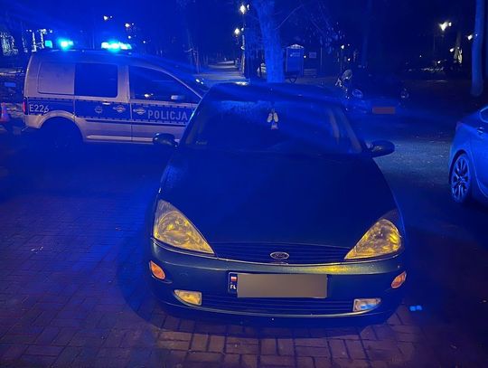 Miał dwa zakazy i promil we krwi. 26-latek wsiadł za kierownicę, żeby pojechać na dyskotekę