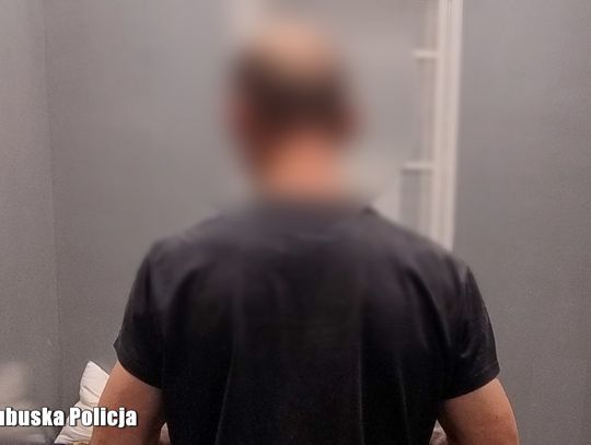 Miał gdzieś dożywotni zakaz i dalej jeździł. W ciągu pół roku łapali go 5 razy aż w końcu trafił za kraty