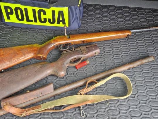 Miał grozić śmiercią partnerowi swojej żony. Policjanci znaleźli broń i blisko kilogram suszu