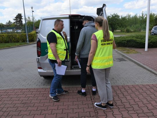 Miał już zakaz, ale i tak jechał ciężarówką pijany. Zagraża bezpieczeństwu, więc został deportowany