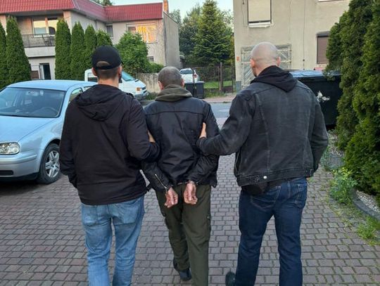 Miał nakaz opuszczenia Polski, ale po dobroci nie chciał wracać na Ukrainę. Mężczyzna odstawiony na granicę Miał nakaz opuszczenia Polski, ale po dobroci nie chciał wracać na Ukrainę. Mężczyzna odstawiony na granicę