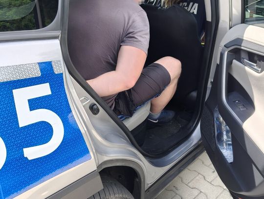 Miał ponad 3,2 promila i jechał zygzakiem. Świadkowie zabrali mu kluczyki