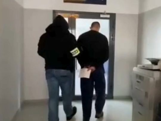 Miał w mieszkaniu 1,5 kilograma narkotyków. Wpadł, bo zatankował paliwo i nie zapłacił Miał w mieszkaniu 1,5 kilograma narkotyków. Wpadł, bo zatankował paliwo i nie zapłacił