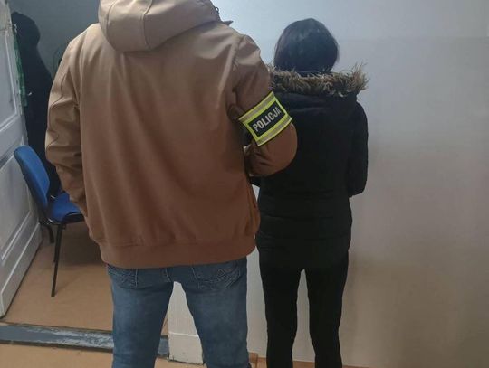 Miała tylko posprzątać, ale zobaczyła portfel i nie mogła się powstrzymać. 45-latka odpowie za kradzież