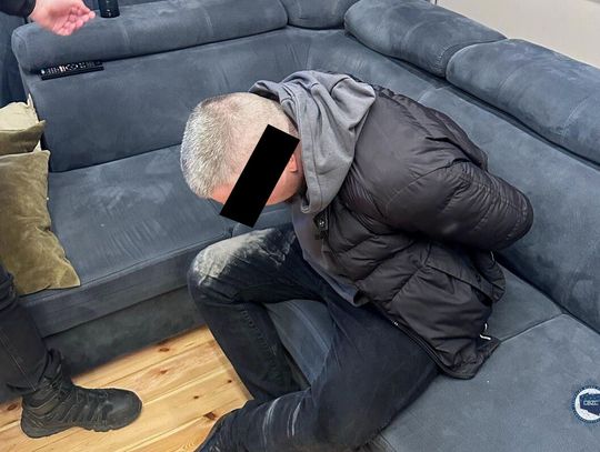 Mieli broń, amunicję i złoto. Cyberoszuści udawali mecenasów, by kraść luksusową elektronikę