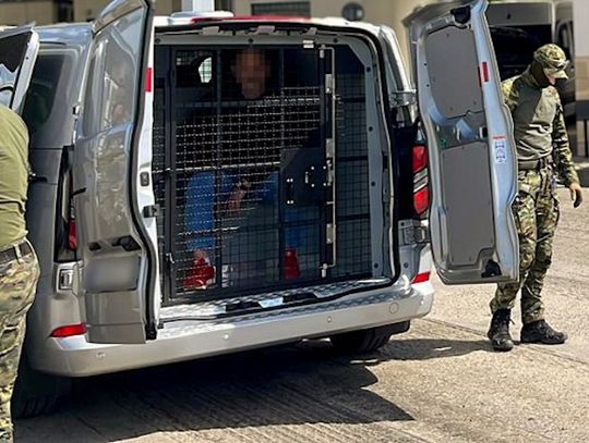 Morderca z Ukrainy wydalony z Polski po 25 latach w więzieniu. Dostał zakaz powrotu