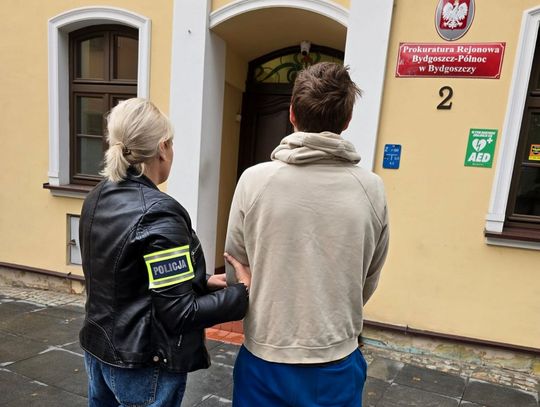 Motocykle znikały z parkingów przy blokach. 17-latek usłyszał 12 zarzutów