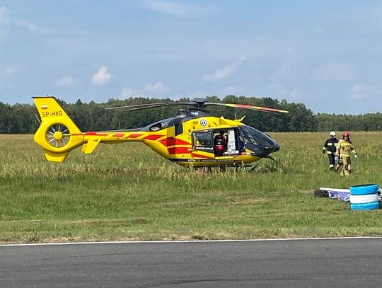 Motocyklista potrącił fotografa na torze wyścigowym. Obaj mężczyźni trafili do szpitala [FOTO]