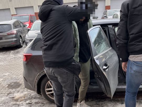 Myślał, że w Polsce będzie bezpieczny. Poszukiwany przez niemieckie służby wpadł w ręce kryminalnych