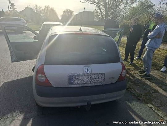 Na cmentarz z narkotykami. Młodzi mężczyźni wpadli podczas kontroli drogowej