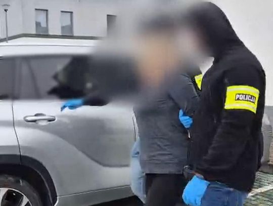 Na zakrapianej imprezie u sąsiada wbiła partnerowi nóż w klatkę. Potem zamknęła się z dzieckiem w mieszkaniu Na zakrapianej imprezie u sąsiada wbiła partnerowi nóż w klatkę. Potem zamknęła się z dzieckiem w mieszkaniu