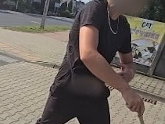 Najpierw pijany rzucał petardami, potem wyciągnął nóż i groził zabójstwem. 23-latek aresztowany