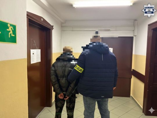 Narkotykowa wpadka 16-latka. Policjanci znaleźli przy chłopaki marihuanę i metamfetaminę Narkotykowa wpadka 16-latka. Policjanci znaleźli przy chłopaki marihuanę i metamfetaminę