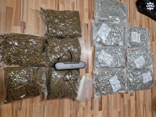 Narkotykowy konwój rozbity. Policjanci zaplanowali akcję i przejęli transport ponad 60 kg towaru