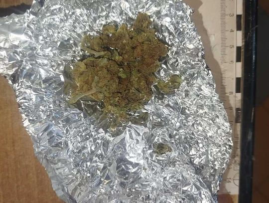 „Narkowaluta” w Warszawie. Za podwózkę zapłacili bezdomnemu... marihuaną „Narkowaluta” w Warszawie. Za podwózkę zapłacili bezdomnemu... marihuaną