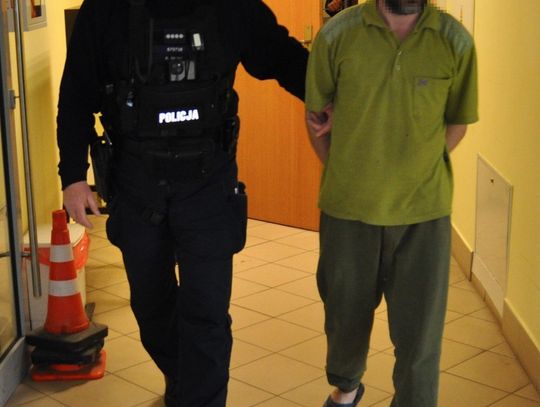 Nie chcieli go do straży, więc został podpalaczem. Podkładał ogień w lasach i oglądał, jak go gaszą