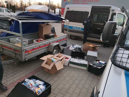 Niemiec przyjechał z darami dla Ukraińców. Ochotnicy mieli pomóc w rozładunku, ukradli towar za 15 tysięcy