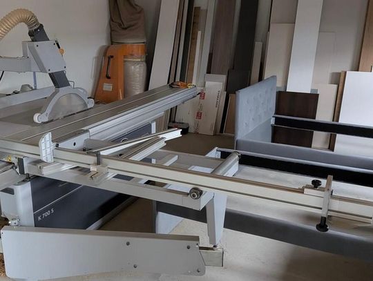 Nieuczciwy stolarz zatrzymany przez policję. Brał pieniądze za meble na wymiar i nie kończył zleceń