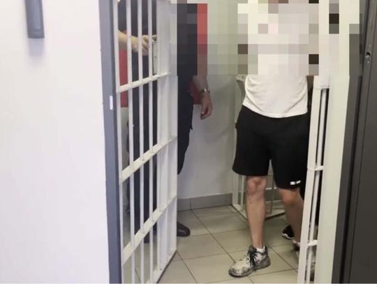 Nigdy nie miał prawa jazdy, za to zgromadził już trzy zakazy prowadzenia. Czwarty dostał dożywotni