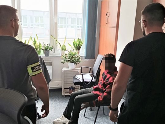 Nigeryjczyk z podrobioną polską kartą pobytu zatrzymany w Krakowie. Kupił dokument za 2 tysiące euro