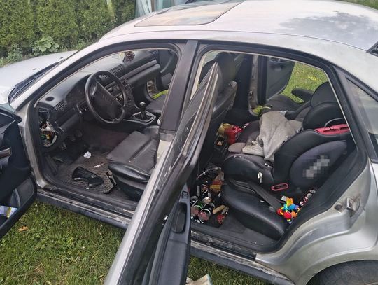 Nocny rajd „pod prąd” i kilkukilometrowy pościg. Pijany 28-latek stracił audi oraz prawo jazdy