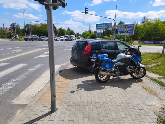 Obiecywał policjantowi, że nie pojedzie. Kilka chwil później został złapany za kierownicą