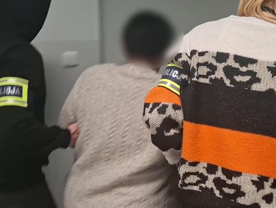 Okłamywała staruszków, że załatwi im wyższą emeryturę, a potem ich okradała. Jedna z ofiar straciła 100 tysięcy