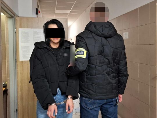 Oszuści z Ukrainy nerwowo wypłacali pieniądze. Policjanci znaleźli przy nich 30 tysięcy złotych