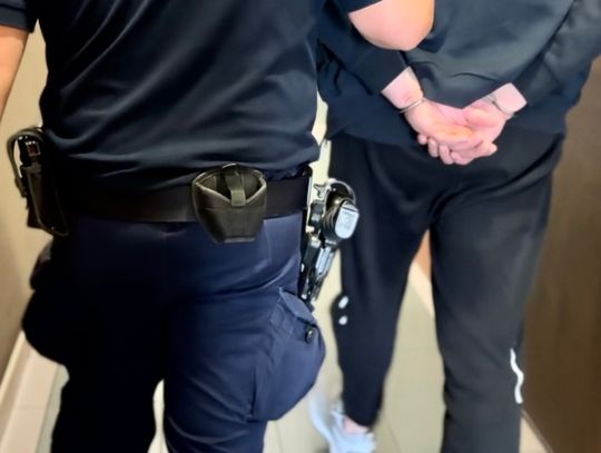 Panowie spotkali się, żeby porozmawiać o kobiecie, ale sytuacja wymknęła się spod kontroli. Starszy pobił młodszego kastetem