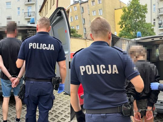 Para wzięła "sprzęt" i poszła na włam do portu. Od razu ich złapali