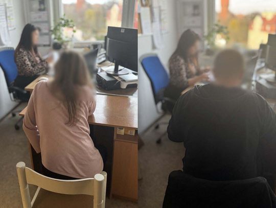 Para zatrzymana za narkotyki. Ona prowadziła pod wpływem, on chował biały proszek