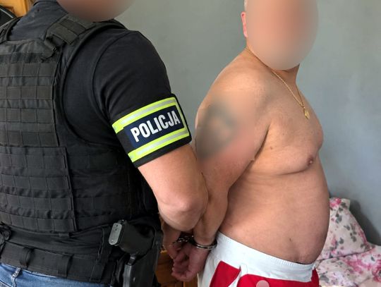 Pięć podstaw, list gończy i 9 lat do odsiadki. 53-latek wpadł po latach ukrywania się