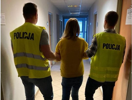 Pijana kierująca złożyła ofertę policjantowi: "Dmuchnij, a kupię, co tylko będziesz chciał"