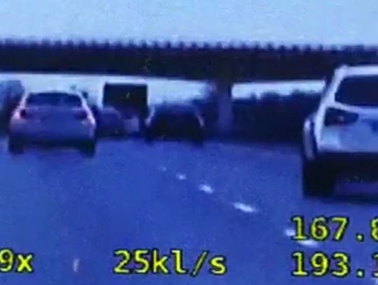 Pijany 21-latek jechał BMW z prędkością 169 km/h. Tłumaczył się "błędami młodości"