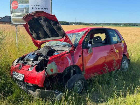 Pijany 37-latek stracił panowanie nad autem i dachował. Lekarzom nie udało się go uratować