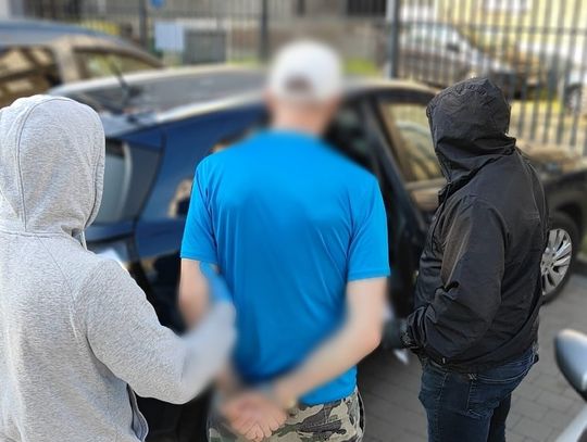 Pijany 41-latek zrobił awanturę w urzędzie pracy. Zwyzywał urzędniczkę i groził jej śmiercią