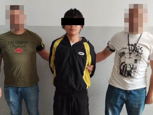 Pijany Kazach zaatakował personel szpitala, gdy chcieli mu pomóc. Będzie deportowany
