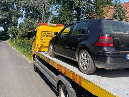 Pijany kierowca zatrzymany dwukrotnie w krótkim czasie. Stracił prawko, a potem zatrzymali mu auto