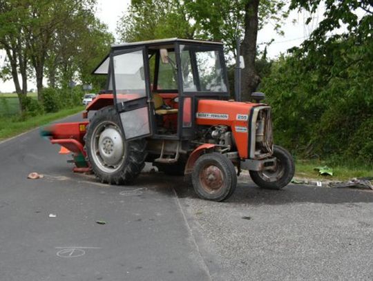 Pijany traktorzysta wjechał w gościa na kawasaki. 35-latek jest w stanie ciężkim
