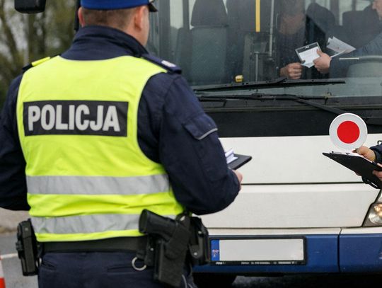 Pijany uczył się jeździć autobusem. Zamiast prawa jazdy teraz grozi mu zakaz prowadzenia