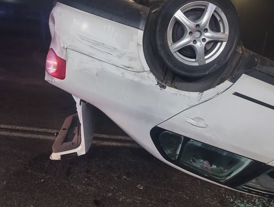 Pijany Ukrainiec celowo doprowadził do dachowania. 20-latek zostanie wydalony z Polski