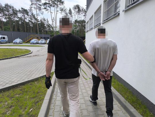 Pijany Ukrainiec spowodował kolizję i chciał wręczyć łapówkę: "dam tyle, ile będziecie chcieli"