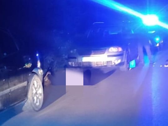 Pijany z dożywotnim zakazem jazdy holował pijanego kolegę bez prawka. W plecaku miał marihuanę