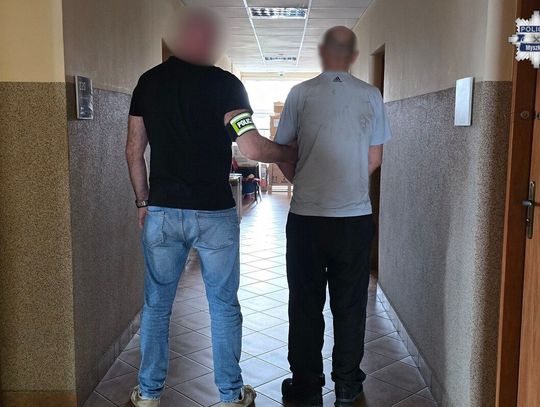 Po włamaniu podpalił dom, który obrabował. Narobił strat na ćwierć miliona złotych