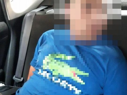 Podjeżdżał na hulajnodze i zrywał z ludzi biżuterię. Na ofiary wybierał starsze i bezbronne osoby