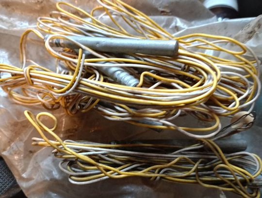 Pojechali do awantury domowej, znaleźli zapalniki górnicze, broń i amunicję. Zatrzymany 45-latek