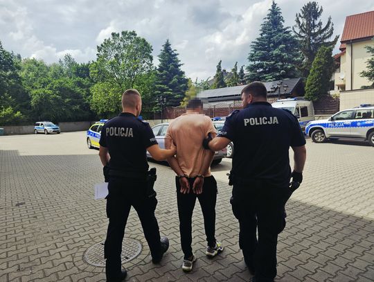 Policja wezwana na wieczór kawalerski. Pan młody i jego brat zakończyli imprezę na dołku