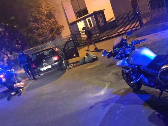 Policjanci na motocyklach dwukrotnie ścigali pijanych kierowców